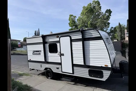 Jay's Coleman 17B Travel Trailer