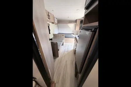 Jay's Coleman 17B Travel Trailer