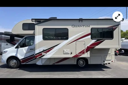 Quantum Leap into luxury! Class C Diesel Sprinter