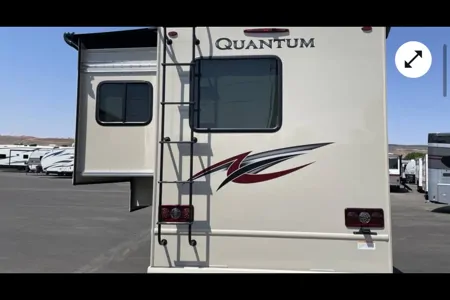 Quantum Leap into luxury! Class C Diesel Sprinter