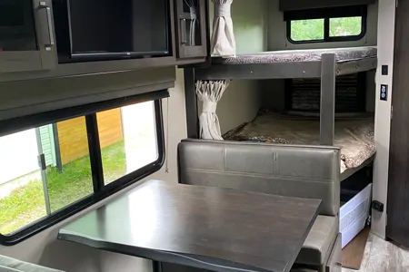 Escape life Grand Design Travel Trailer