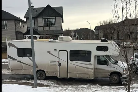 I&F's Thor Motor Coach Majestic 28A Class C