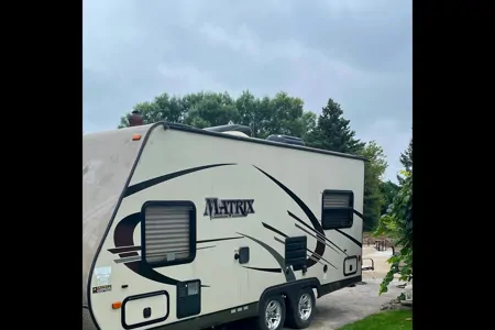 Derekl's Golf Matrix 821 Travel Trailer