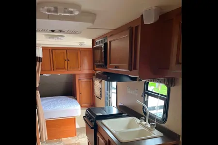 Derekl's Golf Matrix 821 Travel Trailer