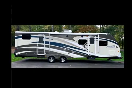 Rolling Retreat, Keystone Bullet Premier 31 BHPR Travel Trailer