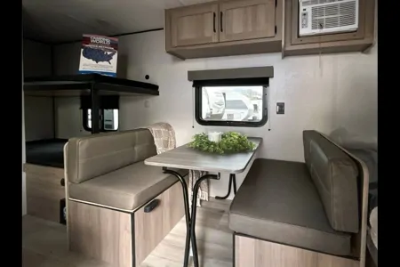 Danny's Keystone Coleman 17B Travel Trailer