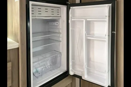 Danny's Keystone Coleman 17B Travel Trailer