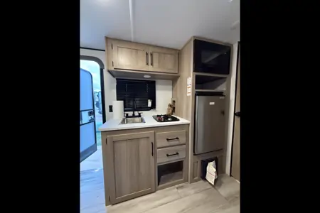 Danny's Keystone Coleman 17B Travel Trailer