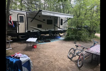 Keystone Hideout 31RBDS Travel Trailer