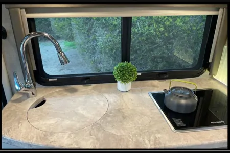 20 - 2022 Thor Motor Coach Delano