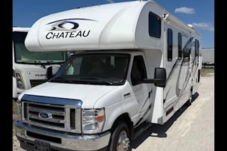 CHATEAUA Thor Motor Coach 28Z Class C (C-3)