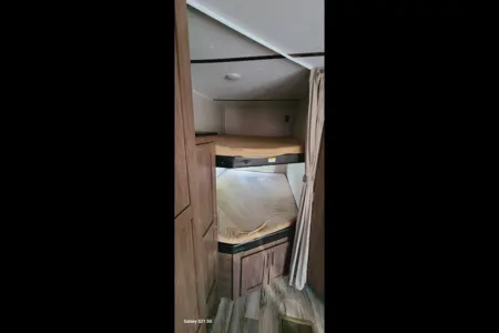 Coastal Cruiser – Your Home on the Road Hideout 274LHS Travel Trailer