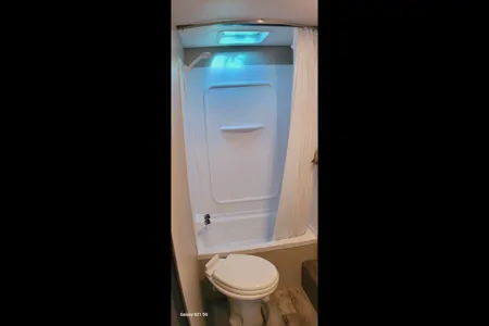 Coastal Cruiser – Your Home on the Road Hideout 274LHS Travel Trailer