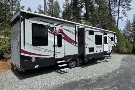 2015 Raptor Toy Hauler