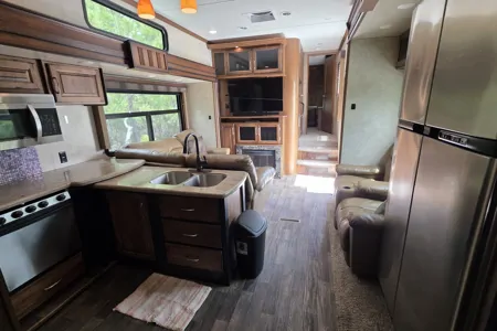 2015 Raptor Toy Hauler