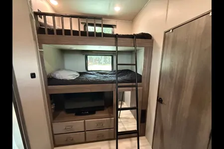 Jared's Grand Design Solitude 3950BH-R Fifth Wheel