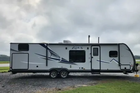 Ashley's Coachmen Apex 300BHS Travel Trailer