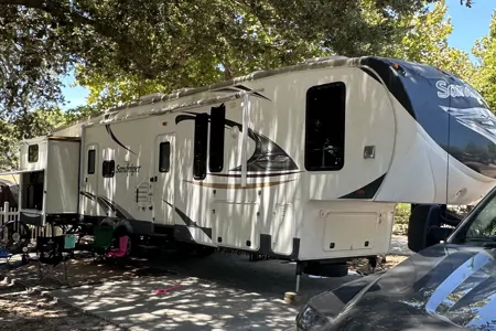 Bayou Ball Farms Forest River Sandpiper Fifth Wheel