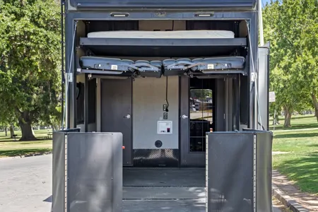 Ryker's Keystone Carbon Toy Hauler Fifth Wheel 2018
