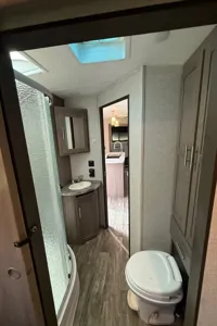 (Delivery ONLY) Sunset Trail, sleeps 10+, 2 bathrooms