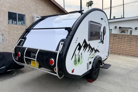 George's nuCamp T@b 320 Boondock Micro Trailer