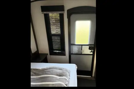 South Delta Jayco Whitehawk Travel Trailer