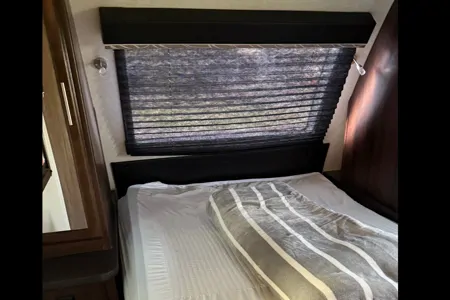 South Delta Jayco Whitehawk Travel Trailer