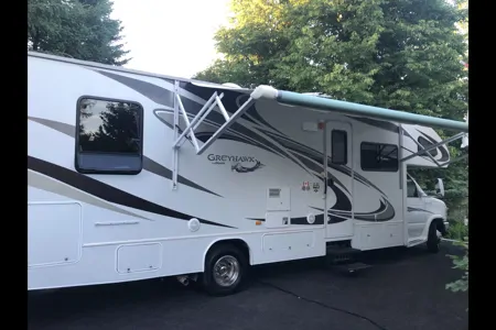 Harvey - Gpa’s Jayco Greyhawk Class C