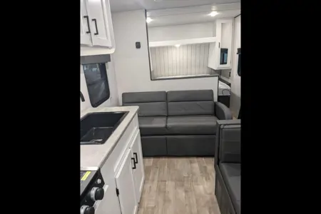 Keystone Hideout sport Travel Trailer