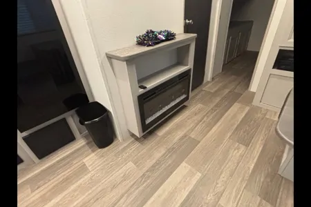 Mathew's Cruiser RV Shadow cruiser 330BHS Travel Trailer