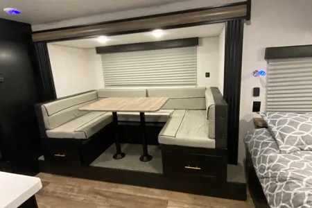 2022 Wolf Pup Spacious Floorplan Road-Trip worthy Pup
