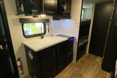 2022 Wolf Pup Spacious Floorplan Road-Trip worthy Pup