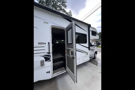 2019 Forest River Forester SLMO1185