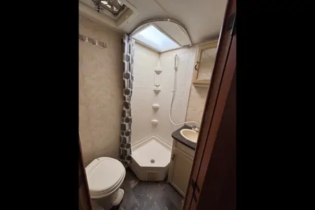 Kinlor Apex Travel Trail