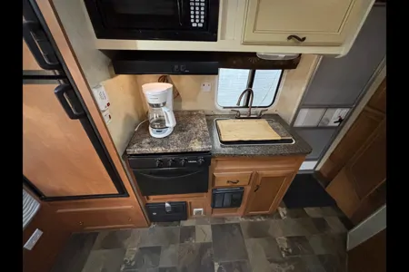 Kinlor Apex Travel Trail