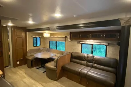 Tylor & Joshs Coachmen 292bhds Travel Trailer