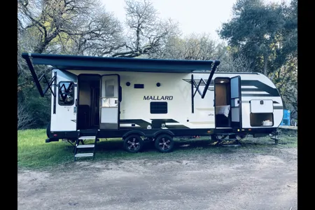 Cozy Modern Heartland Mallard Travel Trailer