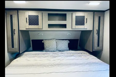 Cozy Modern Heartland Mallard Travel Trailer