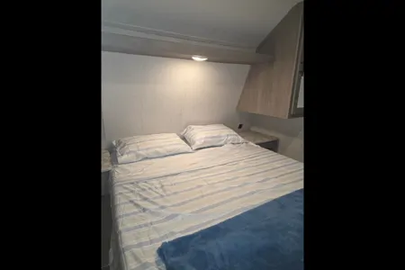 Camping time Coleman Lantern BH263 Travel Trailer