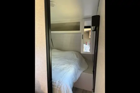 Mackenzie's Highland Ridge RV Open range 26BH Travel Trailer