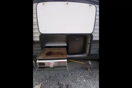 Lynn's Forest River Salem Cruise Lite Travel Trailer