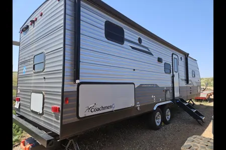 Mini Home on Wheels - 24' Forest River Coachmen Catalina Travel Trailer