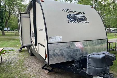 JOHN's Forest River Forest River Travel Trailer