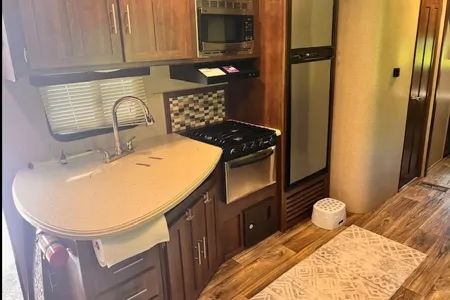 Jess's Crossroads Volante 310BH Fifth Wheel