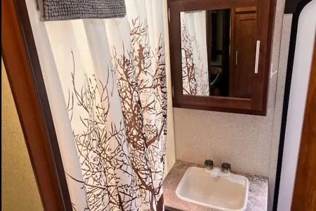 Jess's Crossroads Volante 310BH Fifth Wheel