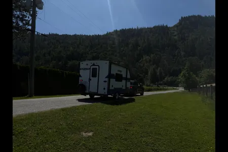 Sam's Sun lite Bh16 Travel Trailer