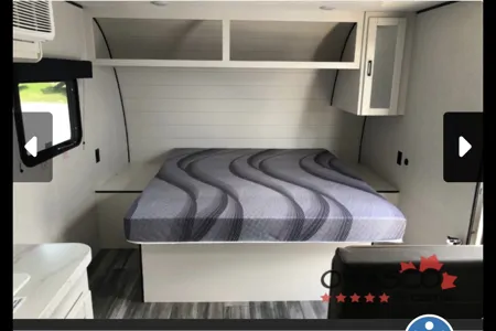 Kelly's Jayco Jay Flight 170 FQ Travel Trailer