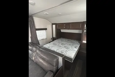 michael's Forest River 26DJSE Travel Trailer