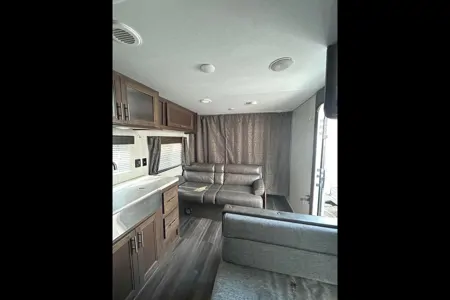 michael's Forest River 26DJSE Travel Trailer