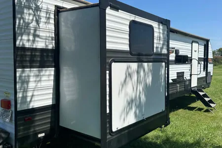 Joshua's Forest River Wildwood Travel Trailer